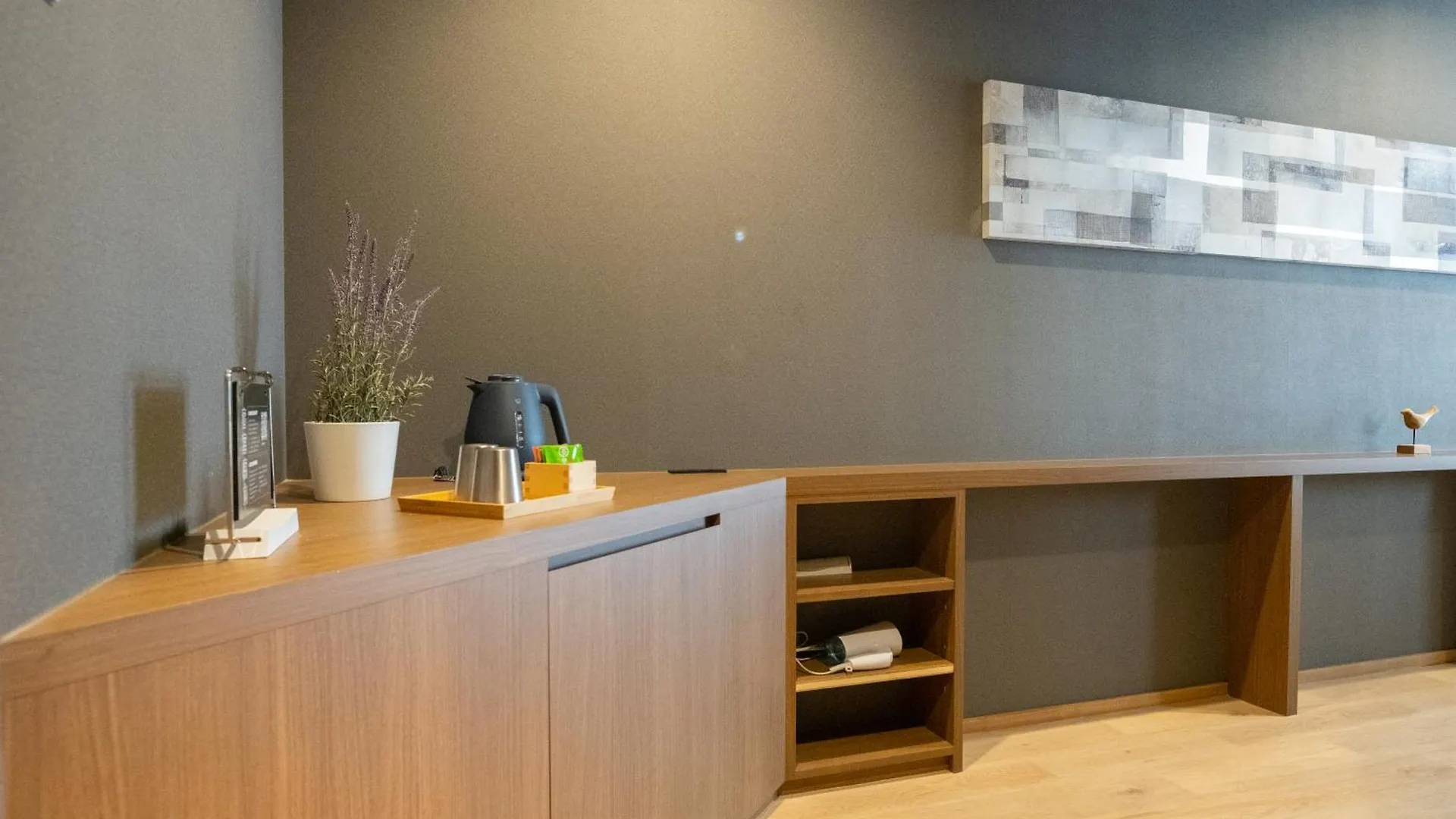 Wayfarer Kyoto Shijo Hotell 3*,  Japan