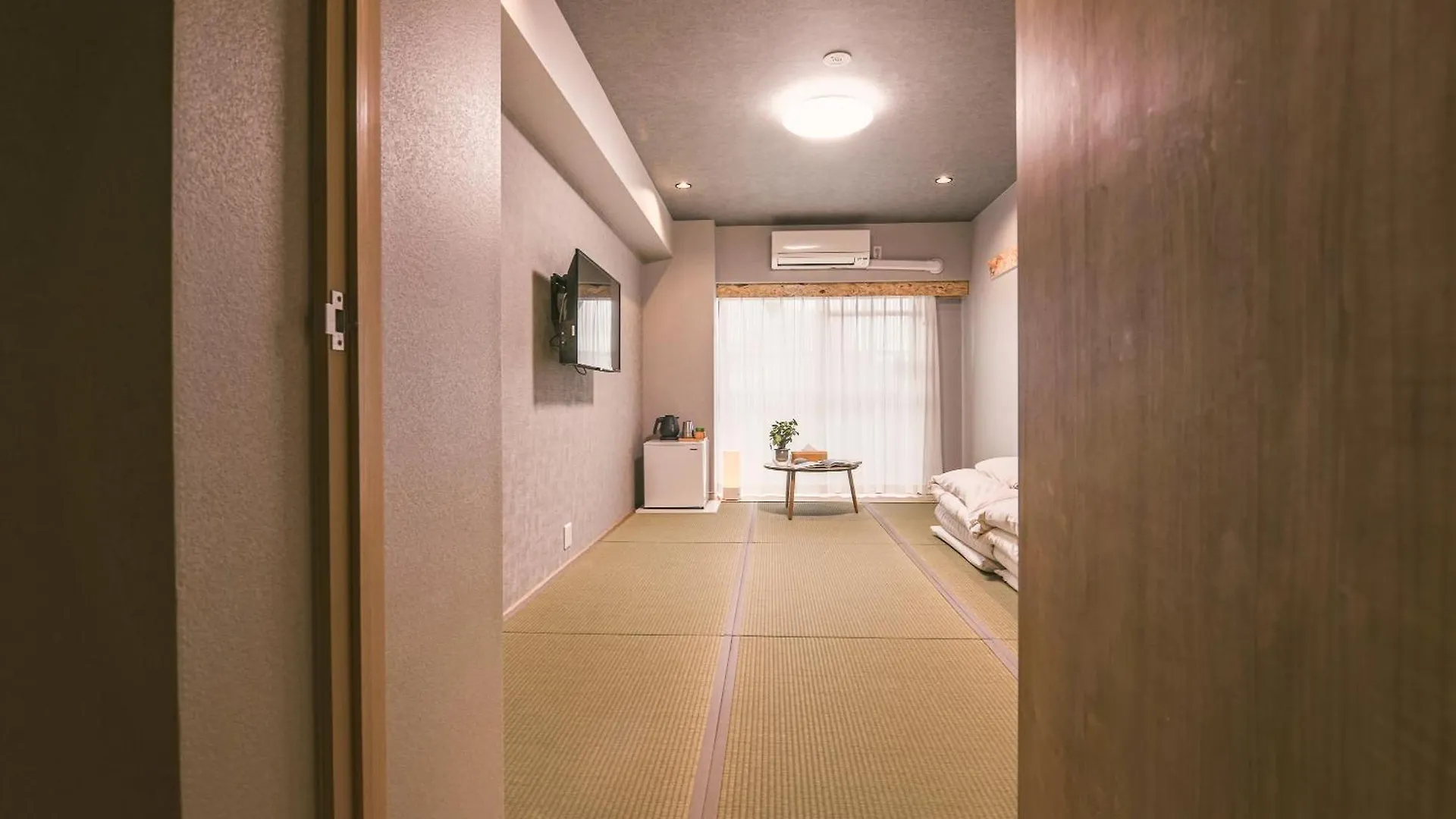 Hotel Wayfarer Kyoto Shijo 3*,  Japón