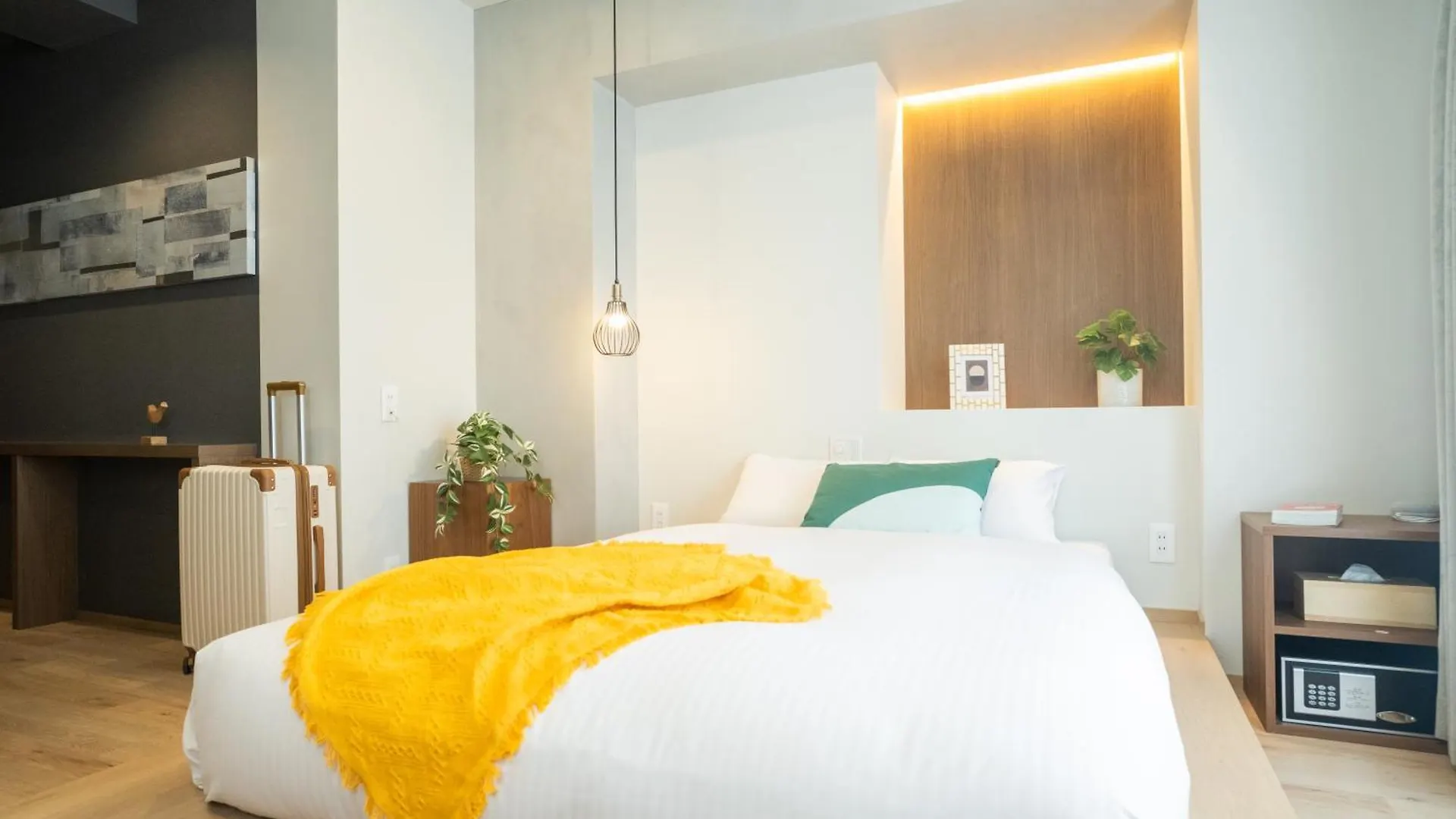 Wayfarer Kyoto Shijo Hotel
