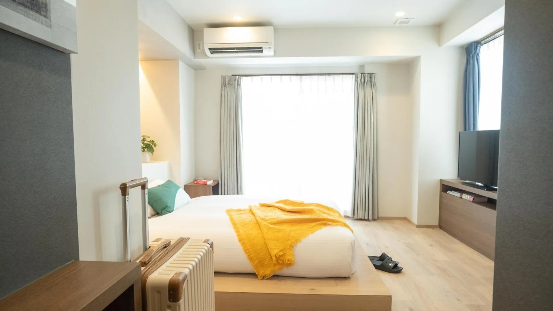 Wayfarer Kyoto Shijo Hotel 3*,  Japan